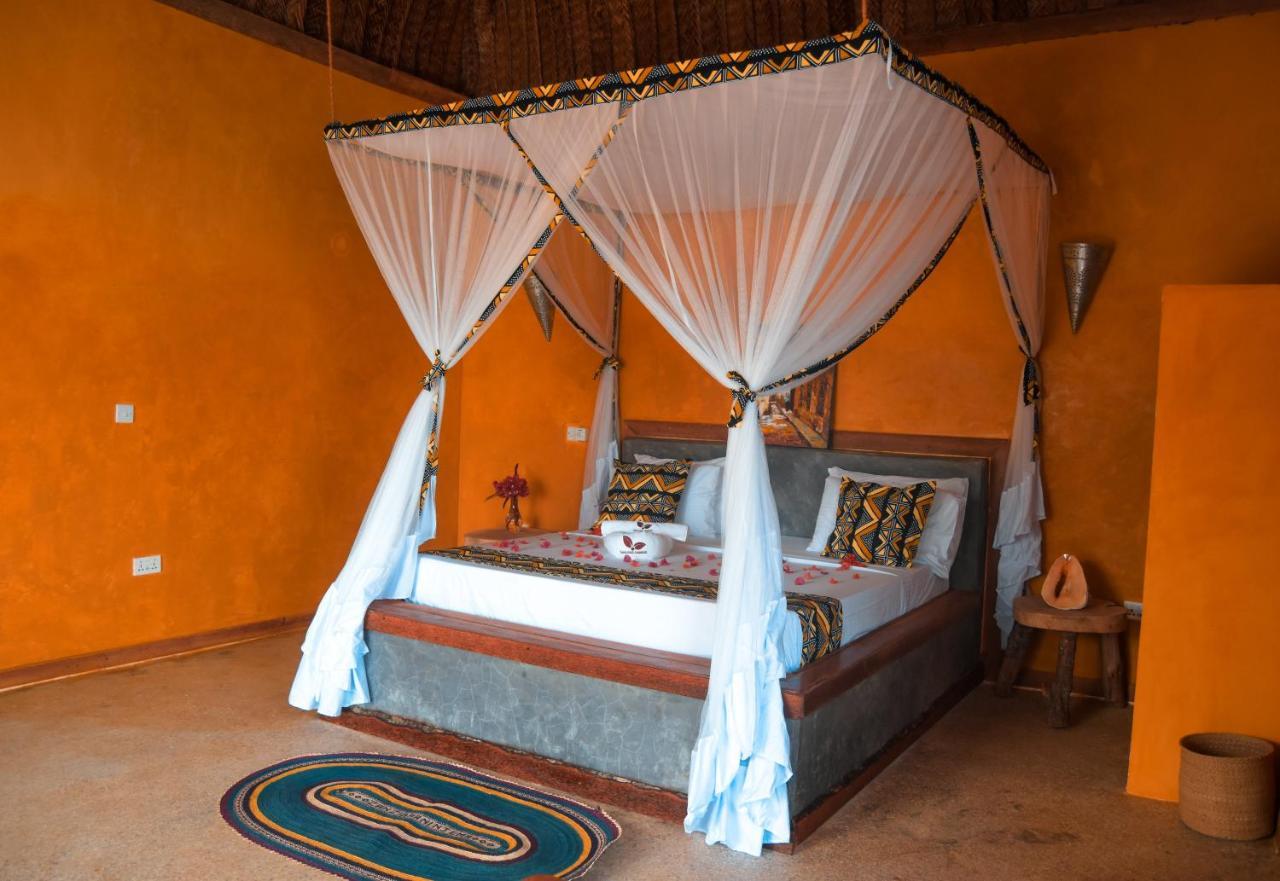 Zanzibar Kusini Beach Bungalows Hotel Кизимкази Экстерьер фото