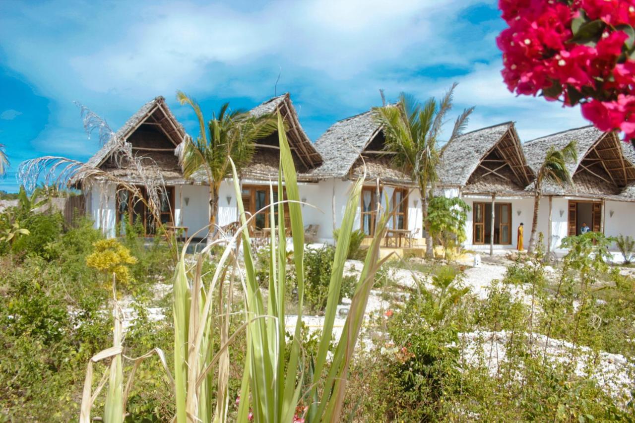Zanzibar Kusini Beach Bungalows Hotel Кизимкази Экстерьер фото