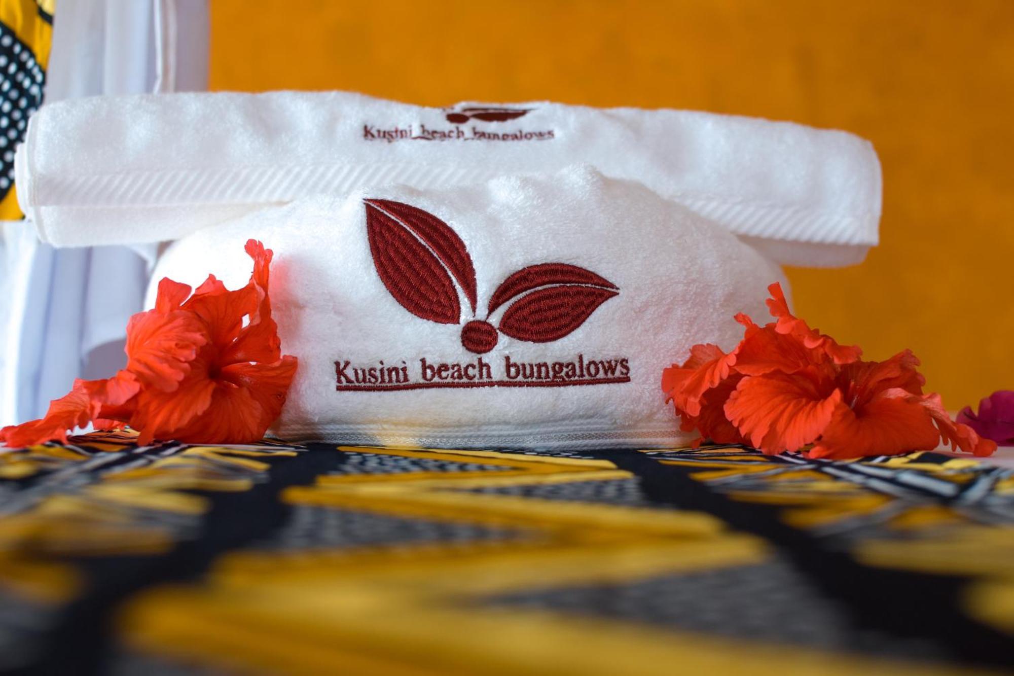 Zanzibar Kusini Beach Bungalows Hotel Кизимкази Экстерьер фото